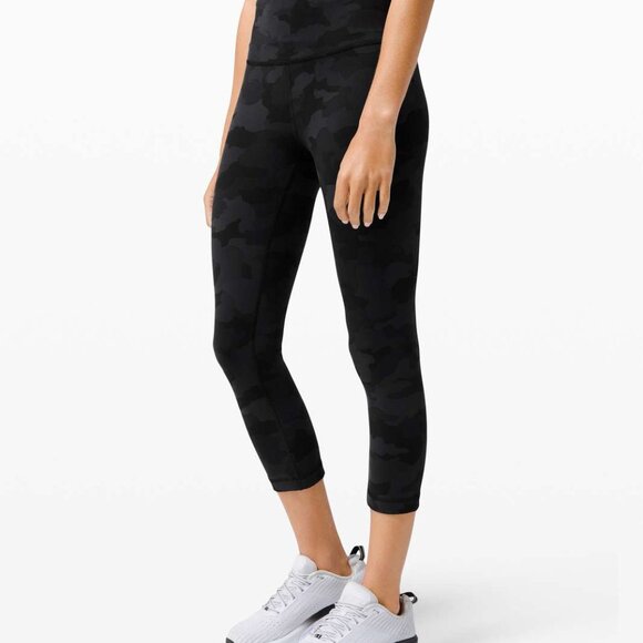 Lululemon wonder train high-rise crop 21” size 10 camo, deep coal multi - Picture 1 of 8